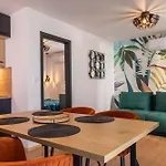 The Good Place 4*