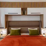 The Good Place 4*