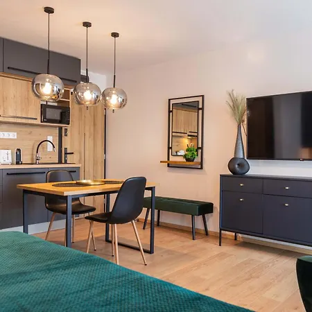 The Good Place Aparthotel 4*